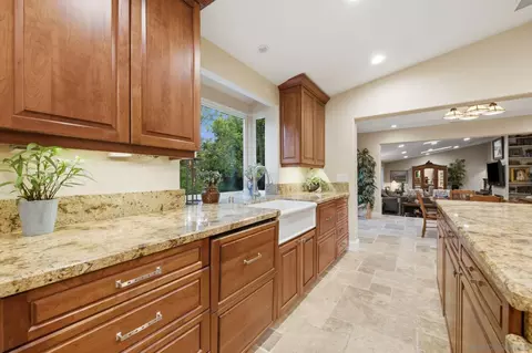 Kitchen - 13327 Calle Colina, Poway, CA 92064 photo 1 of 3
