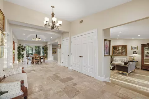 Entry Way - 13327 Calle Colina, Poway, CA 92064 photo 2 of 3