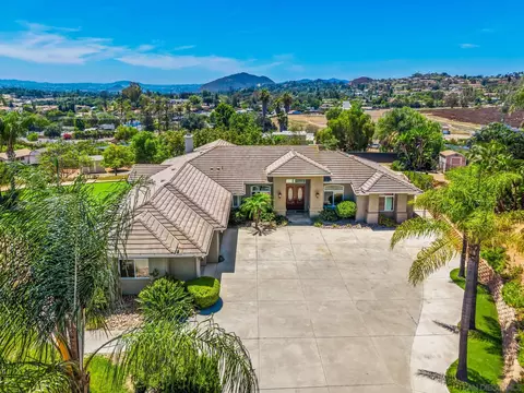 View/Area - 1290 Daxi Ln, Escondido, CA 92029 photo 3 of 4