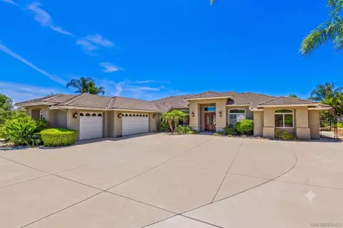 1290 Daxi Ln, Escondido, CA 92029