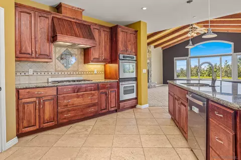 Kitchen - 1290 Daxi Ln, Escondido, CA 92029 photo 1 of 2