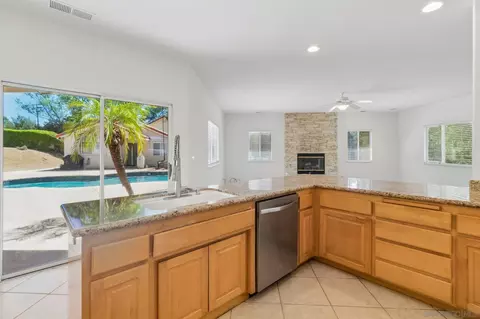 29081 Fruitvale, Valley Center, CA 92082