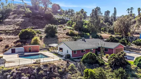 View/Area - 11701 Shadow Valley Rd, El Cajon, CA 92020 photo 3 of 12