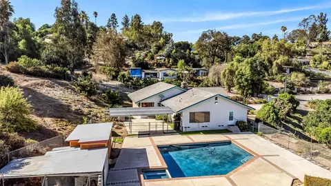 View/Area - 11701 Shadow Valley Rd, El Cajon, CA 92020 photo 1 of 12