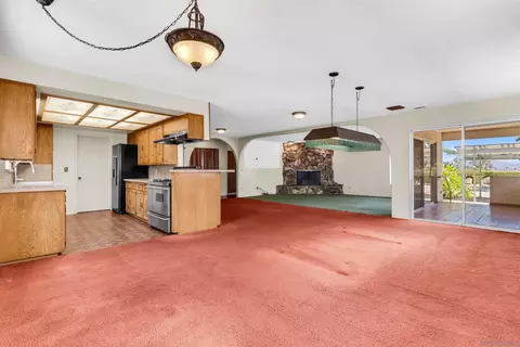 Living - 11701 Shadow Valley Rd, El Cajon, CA 92020 photo 7 of 8