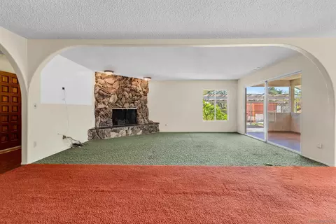 Living - 11701 Shadow Valley Rd, El Cajon, CA 92020 photo 4 of 8