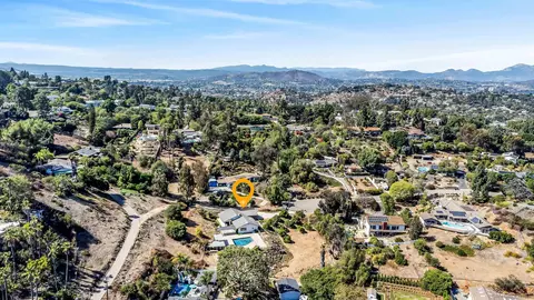 View/Area - 11701 Shadow Valley Rd, El Cajon, CA 92020 photo 9 of 12