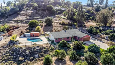 View/Area - 11701 Shadow Valley Rd, El Cajon, CA 92020 photo 2 of 12