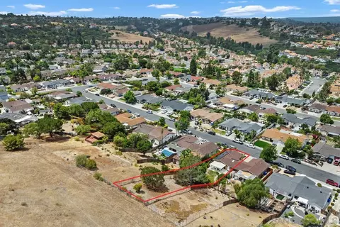 View/Area - 5139 Loma Verde, Oceanside, CA 92056 photo 2 of 4