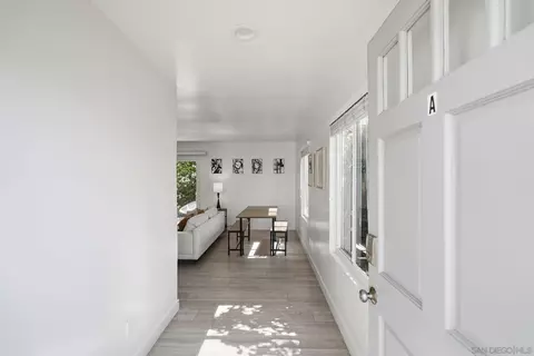 Entry Way - 521 Arenas St, La Jolla, CA 92037 photo 1 of 5