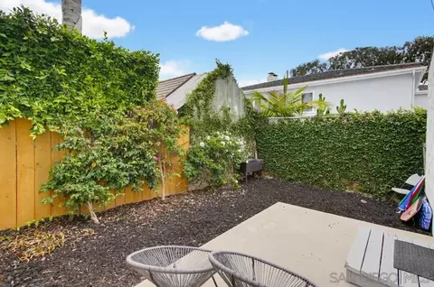 Exterior - 521 Arenas St, La Jolla, CA 92037 photo 3 of 12