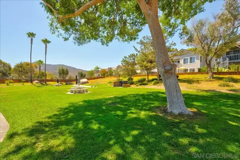 Exterior - 1285 Buttonwood Ct, El Cajon, CA 92019 photo 5 of 8