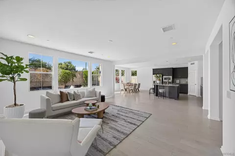 13516 Peach Tree Way, San Diego, CA 92130