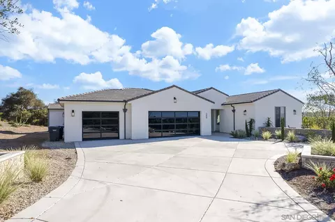 588 Twin Country Ln, Fallbrook, CA 92028
