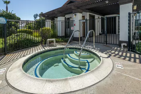 Exterior - 1719 Pepper Dr, El Cajon, CA 92021 photo 6 of 9