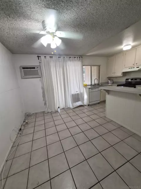 7835 Cowles Mtn #B10 48, San Diego, CA 92119