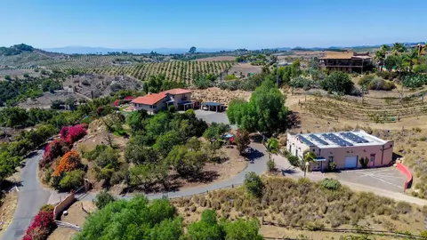View/Area - 31515 Calle Joya, Bonsall, CA 92003 photo 1 of 7