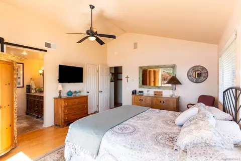 Bedroom - 31515 Calle Joya, Bonsall, CA 92003 photo 2 of 5
