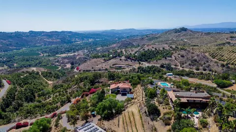 View/Area - 31515 Calle Joya, Bonsall, CA 92003 photo 7 of 7