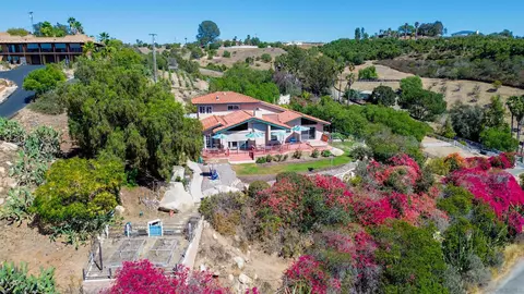 View/Area - 31515 Calle Joya, Bonsall, CA 92003 photo 3 of 7