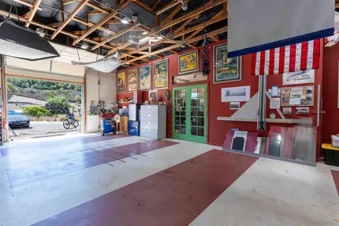 Exterior - 31515 Calle Joya, Bonsall, CA 92003 photo 4 of 10