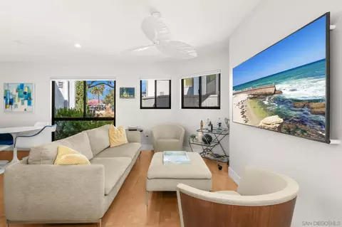 Living - 909 Olive Ave, Coronado, CA 92118 photo 1 of 5