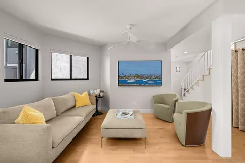 Living - 909 Olive Ave, Coronado, CA 92118 photo 4 of 5