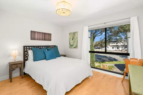 Bedroom - 909 Olive Ave, Coronado, CA 92118 photo 1 of 9