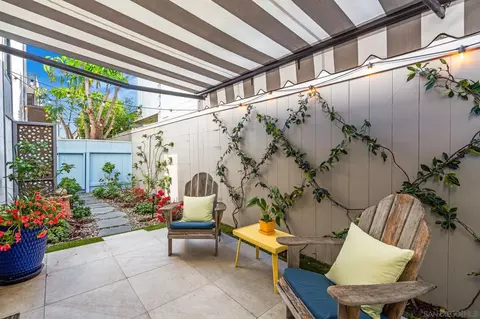 Exterior - 909 Olive Ave, Coronado, CA 92118 photo 9 of 10