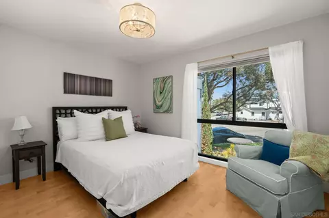 Bedroom - 909 Olive Ave, Coronado, CA 92118 photo 4 of 7
