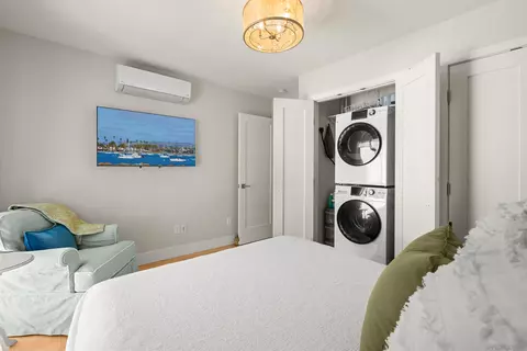 Bedroom - 909 Olive Ave, Coronado, CA 92118 photo 6 of 7