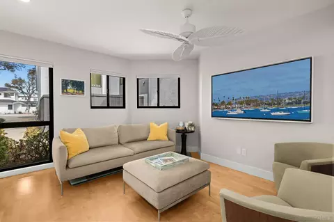 Living - 909 Olive Ave, Coronado, CA 92118 photo 3 of 5
