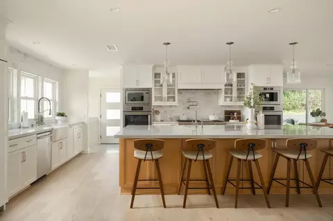 Kitchen - 13610 Rostrata Rd, Poway, CA 92064 photo 1 of 5