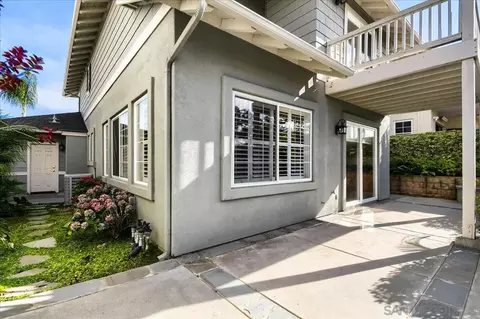 Exterior - 118 Windvane Ln, Carlsbad, CA 92011 photo 6 of 9