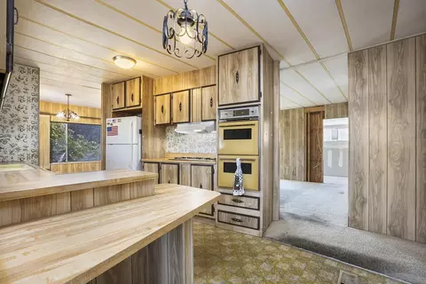 Kitchen - 284 Picnic View Ln, Oceanside, CA 92056 photo 1 of 2