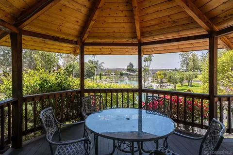 Exterior - 284 Picnic View Ln, Oceanside, CA 92056 photo 1 of 4
