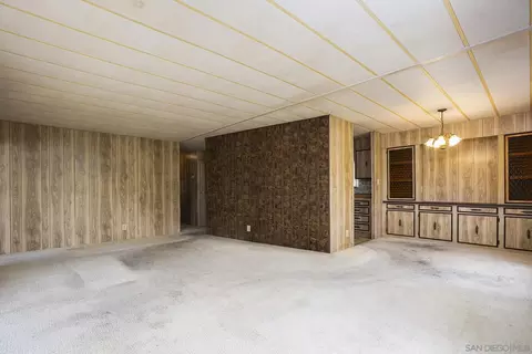 Living - 284 Picnic View Ln, Oceanside, CA 92056 photo 1 of 3