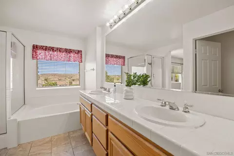 1158 Wind Riv, Chula Vista, CA 91913 photo 32