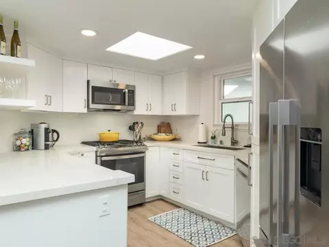 422 Rosecrans St #7, San Diego, CA 92106