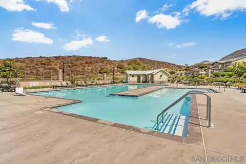 Exterior - 35309 Kinsky Way, Fallbrook, CA 92028 photo 9 of 12