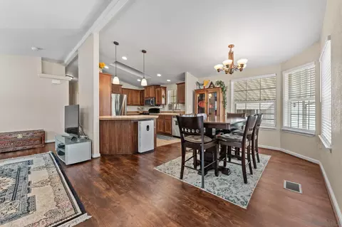 Dining - 9395 Harritt #SPC 215, Lakeside, CA 92040 photo 2 of 2