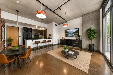 1050 Island #211, San Diego, CA 92101