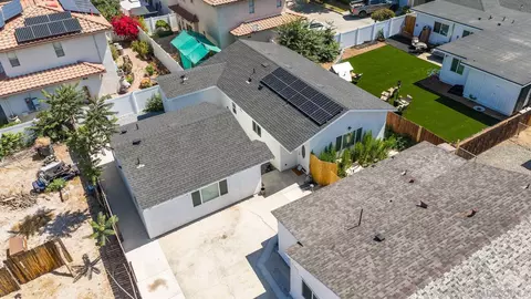 View/Area - 160 Cedar St, El Cajon, CA 92021 photo 2 of 3