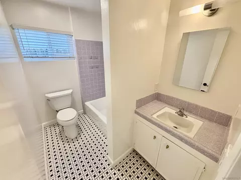 Bath - 4609 Dauer Ave, La Mesa, CA 91942 photo 1 of 1
