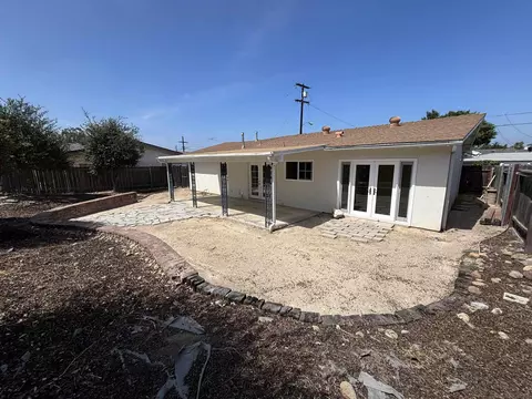 Exterior - 4609 Dauer Ave, La Mesa, CA 91942 photo 5 of 9