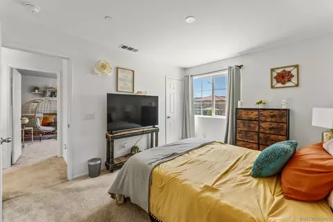 Bedroom - 3048 Eveningcloud St, Hemet, CA 92543 photo 5 of 5