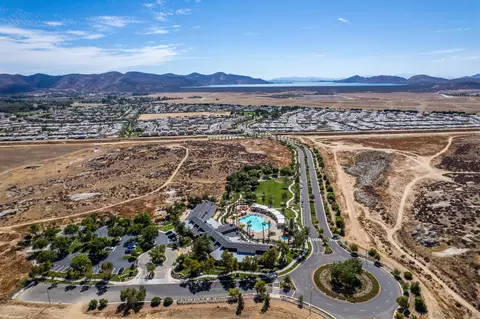 View/Area - 3048 Eveningcloud St, Hemet, CA 92543 photo 1 of 8