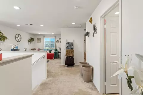 Entry Way - 3048 Eveningcloud St, Hemet, CA 92543 photo 5 of 7