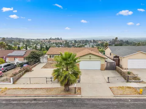 View/Area - 656 Flora Dr, Oceanside, CA 92057 photo 3 of 17