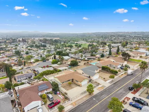 View/Area - 656 Flora Dr, Oceanside, CA 92057 photo 5 of 17